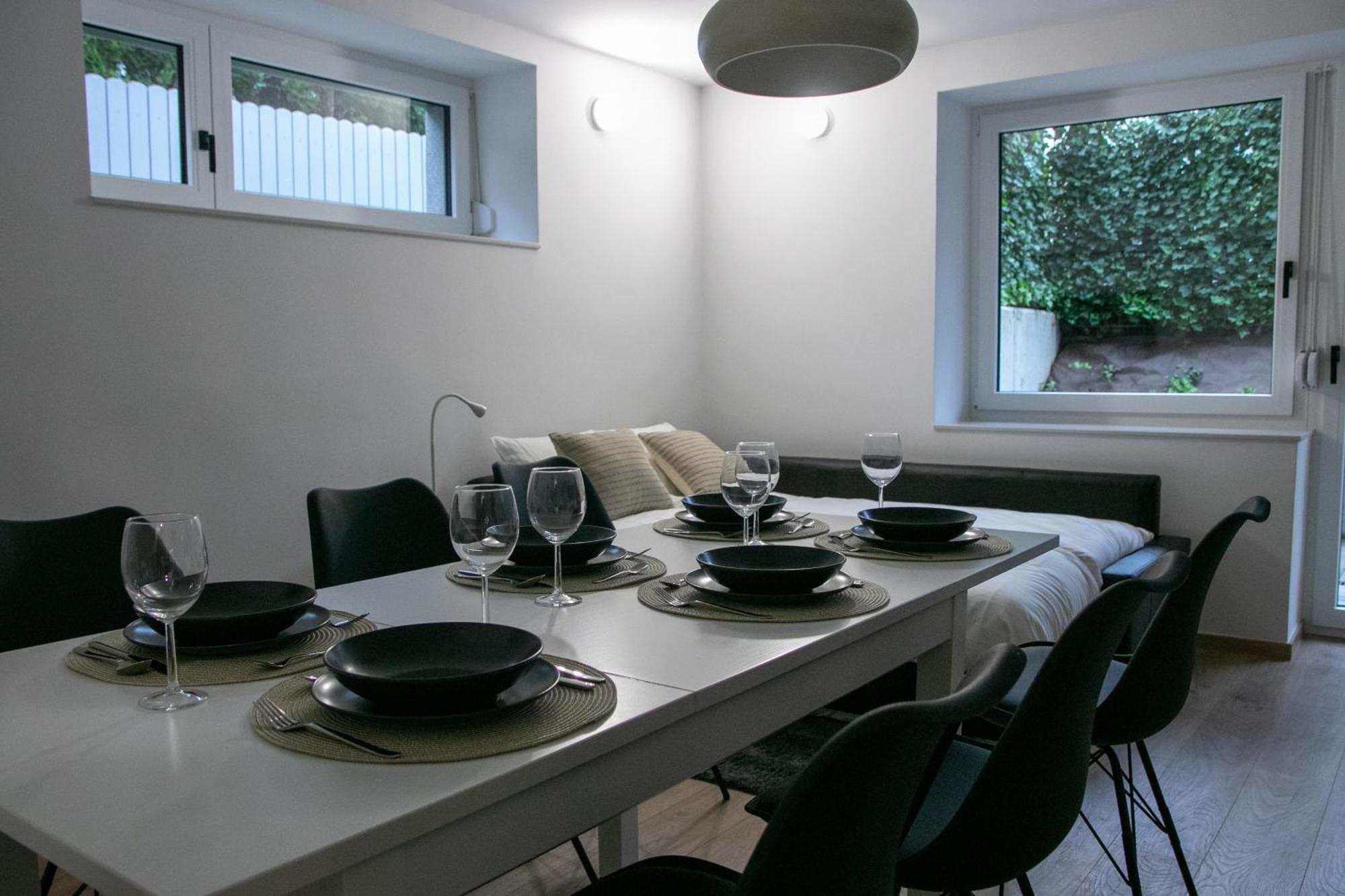 Residence Black&White Ljubljana Chambre photo